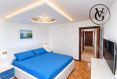 Apartament cu 3 camere decomandat, mobilat în Faleza Nord
