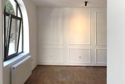 Vila renovata de inchiriat zona Kiseleff, 3 intrari - 9