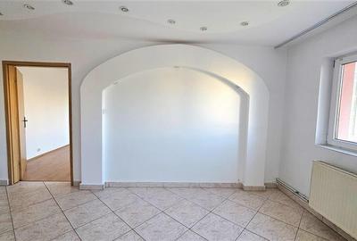 Comision 0% - apartament 2 camere etajul 3 - 6
