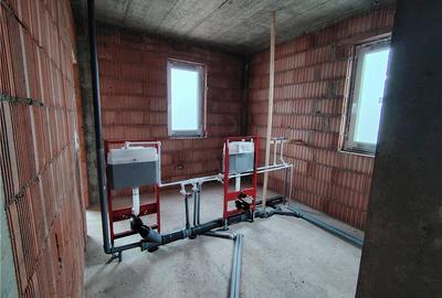 DUPLEX SPATIOS - ASFALT - POSIBILITATE CARPORT - 12