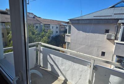 Vanzare apartament 4 camere , micro 3 Targoviste - 19