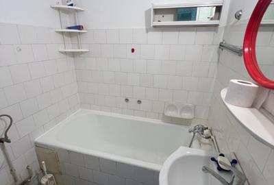 Apartament 2 camere semidecomandat,zona Hipodrom 2 - 9