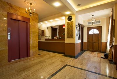 HOTEL DE VANZARE- PROPRIETAR - LANGA AEROPORTUL OTOPENI - 3