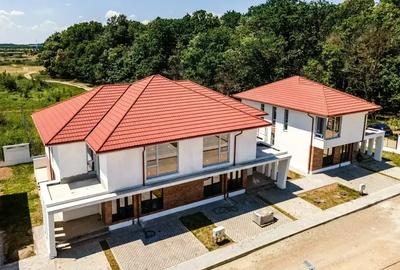 Duplex cu 5 camere în Mogoșoaia