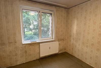Apartament vânzare  zona de trafic  important , hipermarketuri, școala. - 3