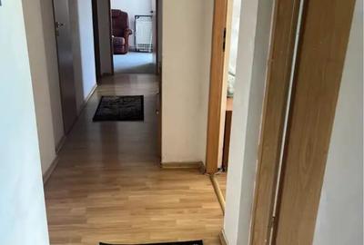 Apartament cu 3 camere, DECOMANDAT, zona Podu Ros - 5 minute de Palas - 7