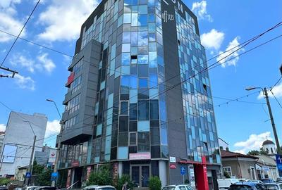 Locație ultracentrală.Vedere unică! - 2