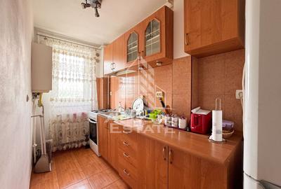 Apartament 3 camere, centrala proprie, mobilat, Micro 6, Hunedoara - 7