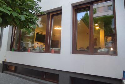 Vila langa Primaria sector 1 - 8