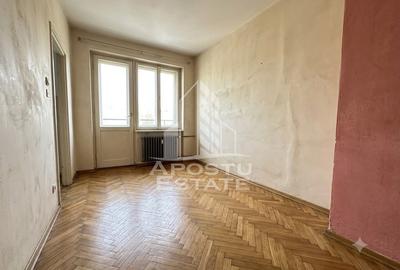 Apartament 3 camere de vanzare, 2 bai, zona Soarelui, Timisoara - 4