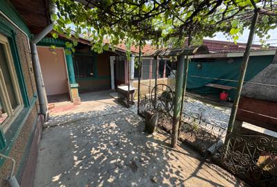 Rahova-Sos. Alexandriei, Casa individuala 4 Camere, Disponibila imediat - 16