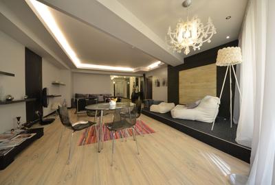 Apartament cu 3 camere decomandat, mobilat în Herăstrău