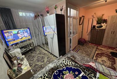 Garsonieră decomandată, mobilată în Anda