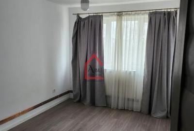 Apartament 2 camere , Podu Ros, eetaj intermediar - 11