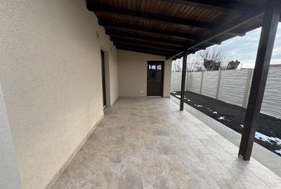 Casa Individuala Parter,Sanmihaiu Roman,3 Camere,Toate Utilitatile - 5