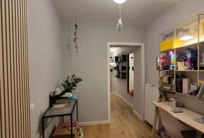 Apartament 3 camere | Victoriei | Boxa si terasa | 82mp  | Comision 0 - 8