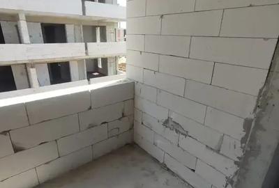 Apartament cu 2 camere semidecomandat în Theodor Pallady