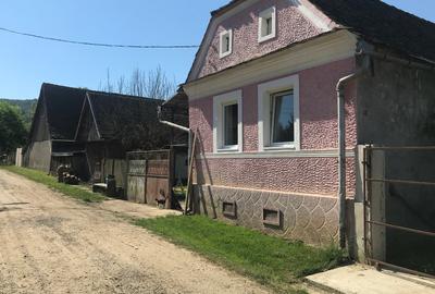 Casă individuală cu 3 camere în Roandola