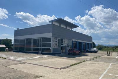 De inchiriat – Spatiu comercial versatil in Radauti (teren 5000 mp) - 1