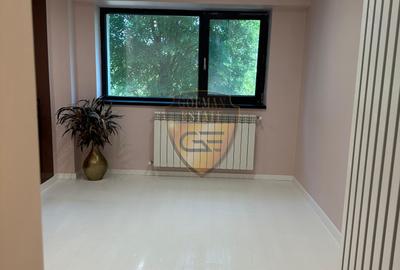 3 camere+ boxă, Stadion, Gaze, design premium - 18