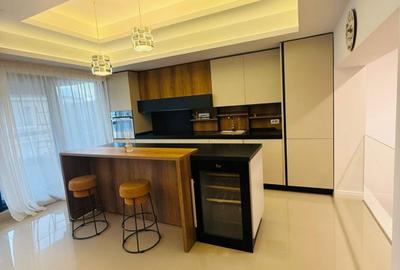 Apartament cu 4 camere, mobilat în Herăstrău