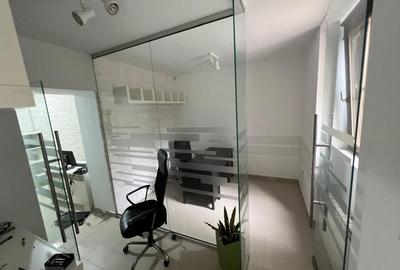 Apartament 3 camere, garaj si boxa - zona Centrala-Prefectura - 28