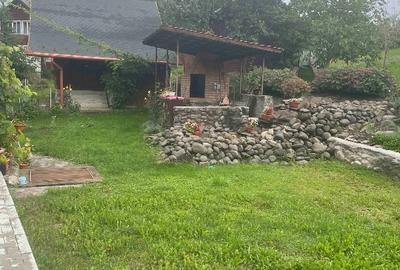 Casă cu 7 camere  de vânzare Praid - 4