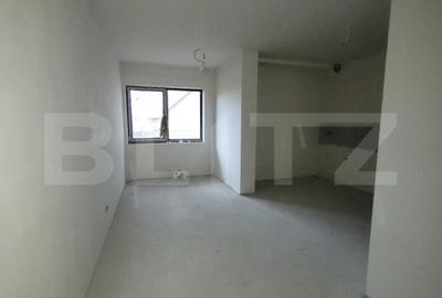 Apartament de vanzare, 3 camere, semidecomandat, bloc nou, zona Pod IRA - 2