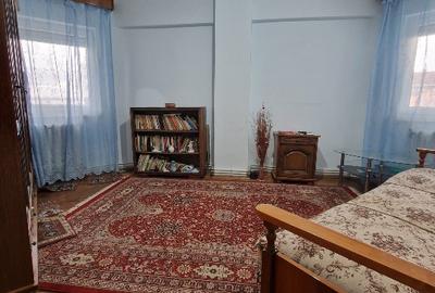 Persoana fuzica vand apartament 3 camere – zona centrală Alba Iulia - 3