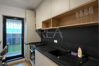 Garsoniera, Exigent Plaza - 7