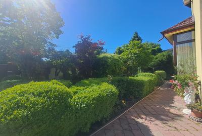 Casa individuala cu piscina. P+1+M. zona foarte buna - 13