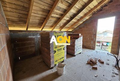 Casa la rosu, 4 camere, 2 bai, 345 mp teren, zona Ampoi 3 - 13