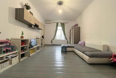 Apartament de vânzare – clădire istorică, zona Take Ionescu - 1