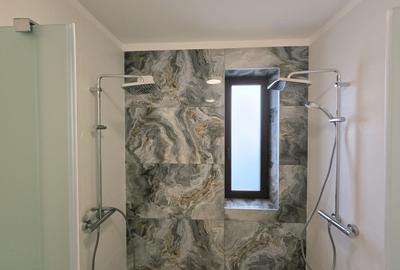 Casa 5 Cam,TVA Inclus,Pompa Caldura, Panouri 10kw, Smart, Mobilata - 6