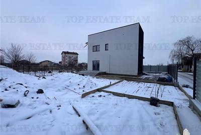 Vila individuala pe stil Mediteranean mobilata si utilata, cu 4 camere, 3 bai, 2 - 25