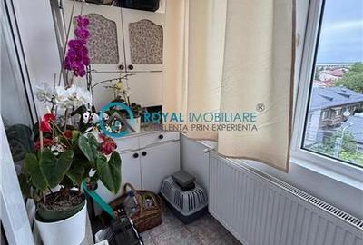 Royal Imobiliare - Vanzare apartament 3 camere zona Democratiei - 12