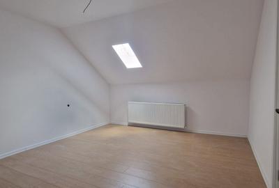Casa situata in Lumina zona baza sportiva - 12