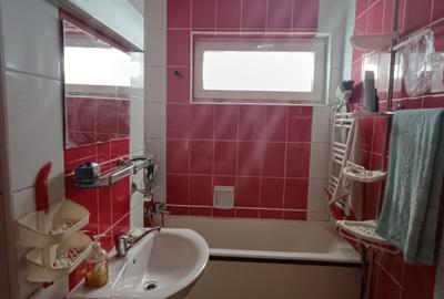 Apartament 3 camere, de vânzare, Gheorgheni, str. Rășinari, 67 mp, etj.1/4 - 10