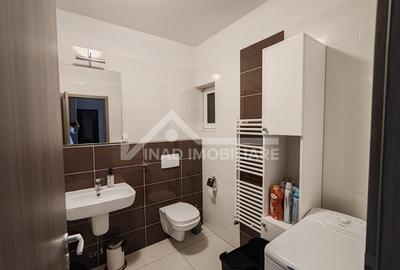 Apartament cu 3 camere, 2, bai, balcon si terasa, Str. Constanta - 13