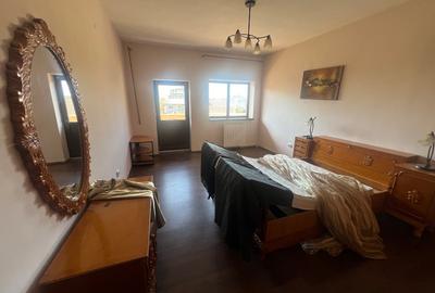 Proprietar, Casa P+1 de inchiriat in Lazu - 2