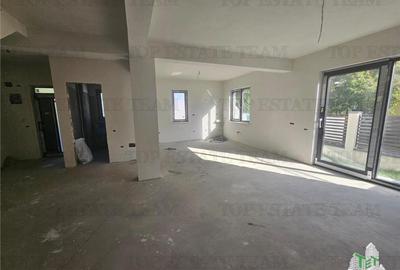 Vila noua 4 camere de vanzare metrou Pacii-sector 6 - 10