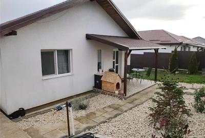 Casa 3 Dormitoare Living Open Space Singur Nivel Teren 500 mp - 1