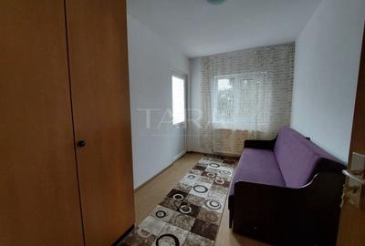 Apartament cu 3 camere decomandat de vanzare, zona Calea Florești. - 4