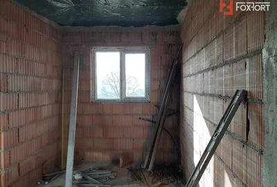 Casa individuala cu 4 camere si teren de 503 mp - zona Mosnita Noua - 2