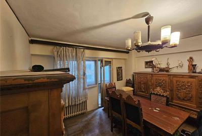 APARTAMENT de 4 CAMERE Dorobanti Romana 1982 - 1