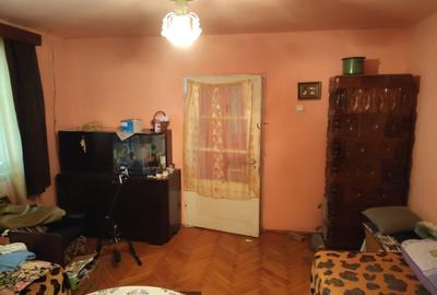 Casa 3 camere spatioasa de vanzare zona linistita - 8