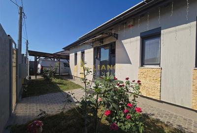 Casa individuala mobilata utilata - 3 camere 1 baie - teren 300mp - 9
