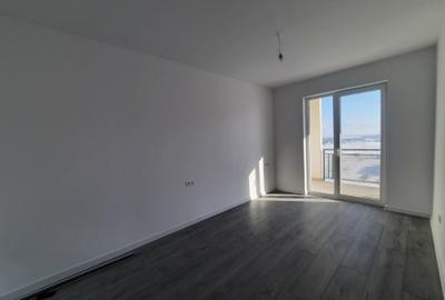 Apartament cu 3 camere decomandat în Mihai Viteazul