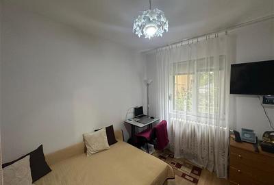 Apartament 3 camere de vanzare Podul de Piatra - 7