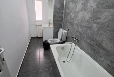 Decebal piață Albă Iulia - 5